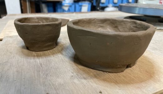 陶芸体験で盆栽鉢をつくる